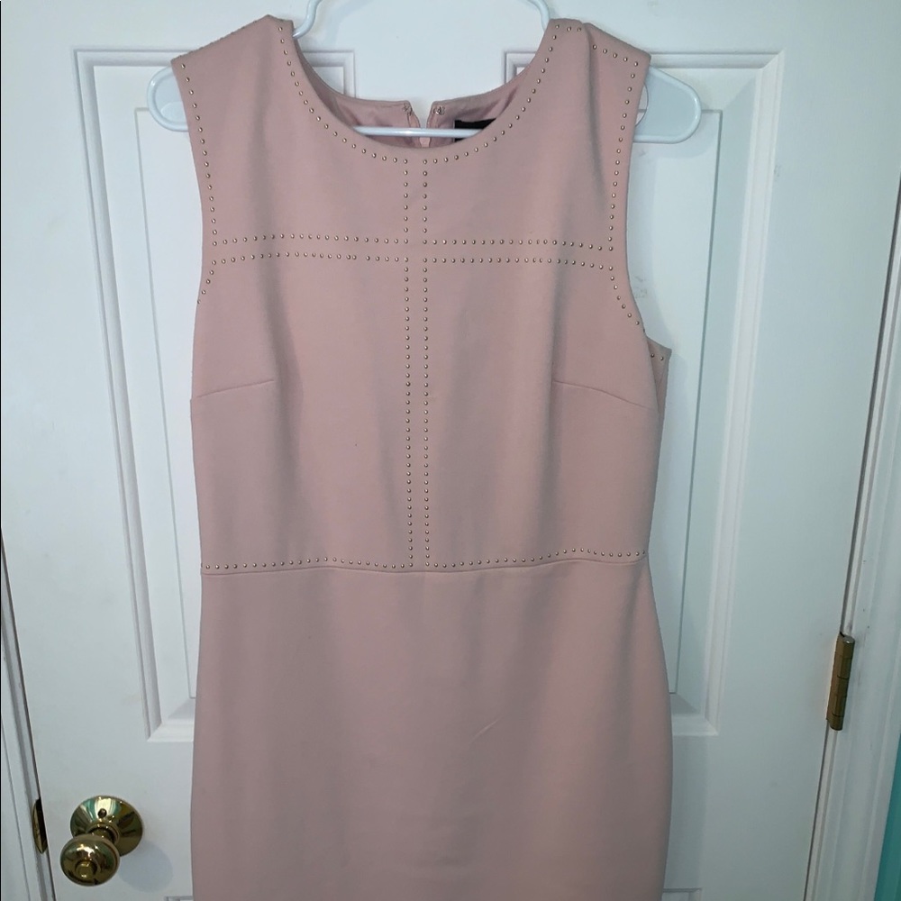 Ivanka Trump Blush Pink Sleeveless Sheath Dress